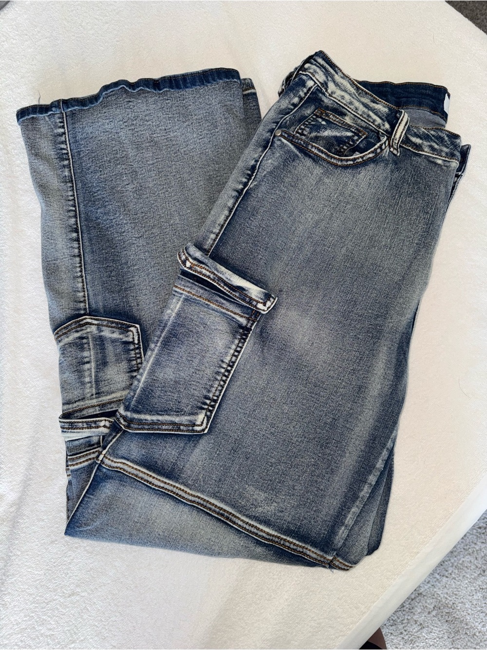 Windsor - Light Wash Denim Jeans - Faded Blue